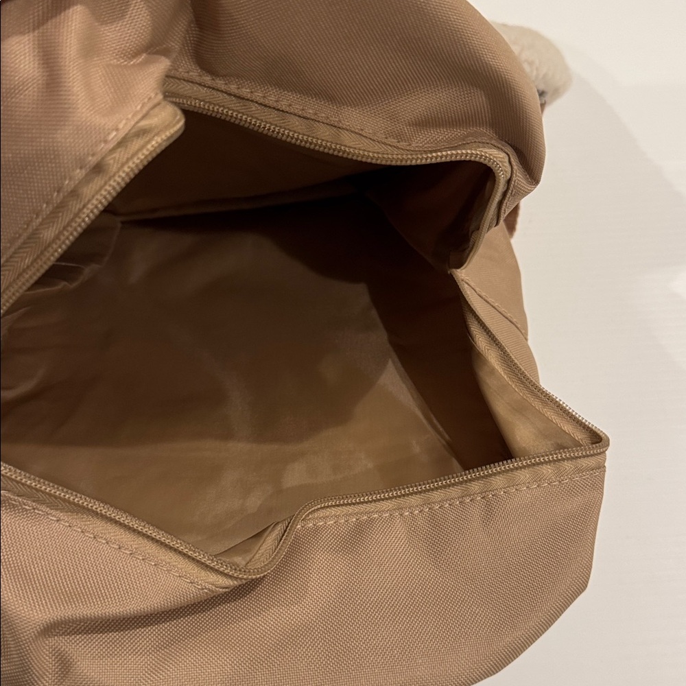 DSW Brown and Cream Backpack NWT - Picture 6 of 6